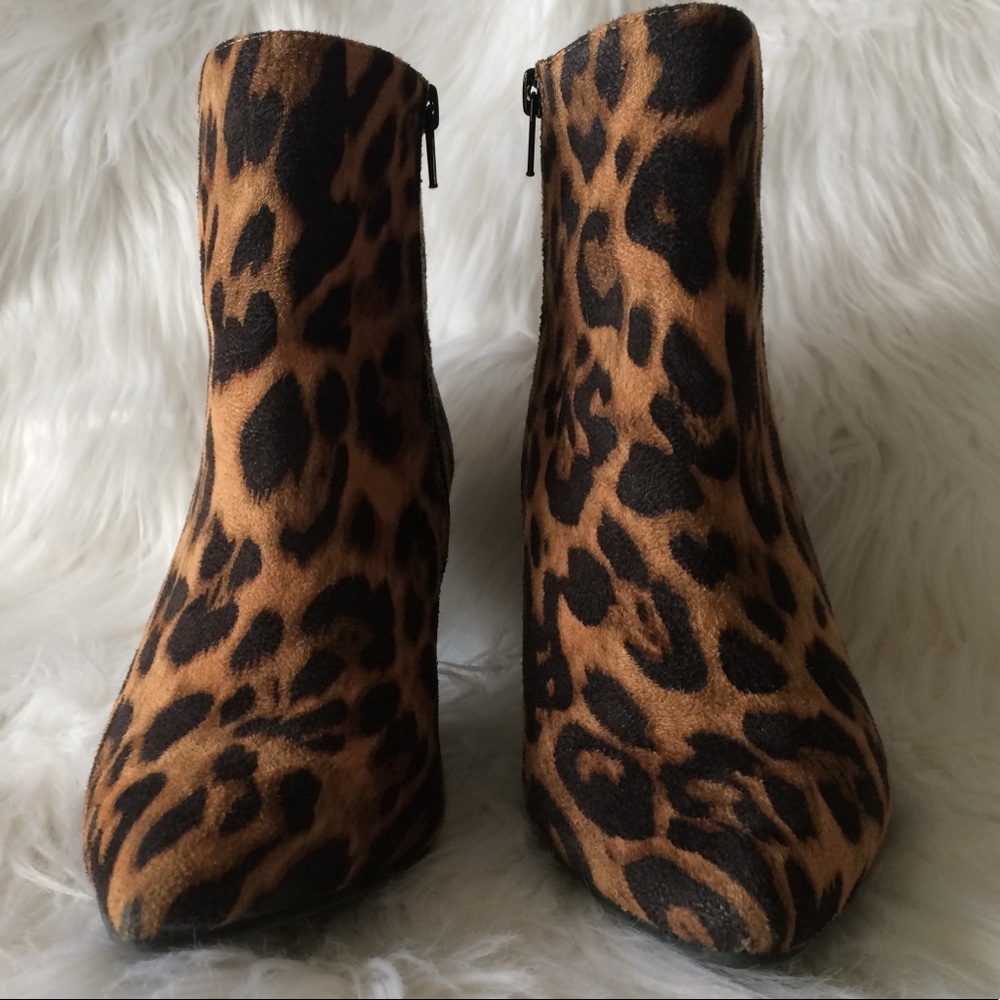 Leopard print faux suede ankle boots - Picture 5 of 7